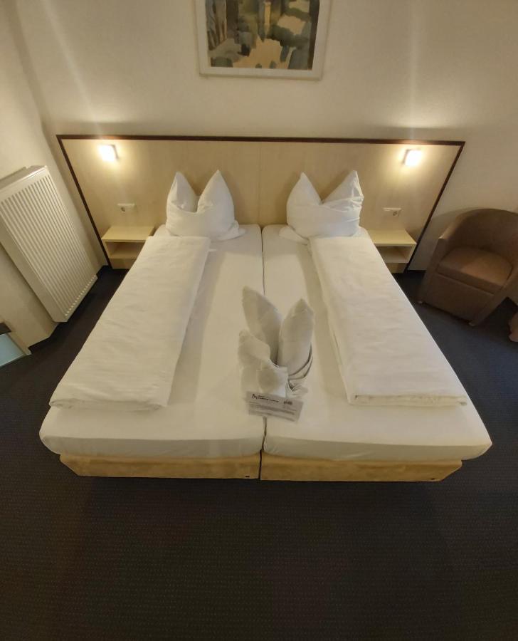 Hotel Montana Limburg 림부르크안더란 외부 사진