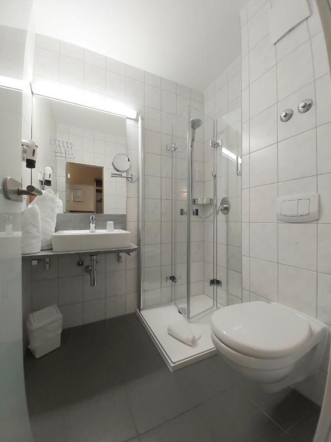Hotel Montana Limburg 림부르크안더란 외부 사진